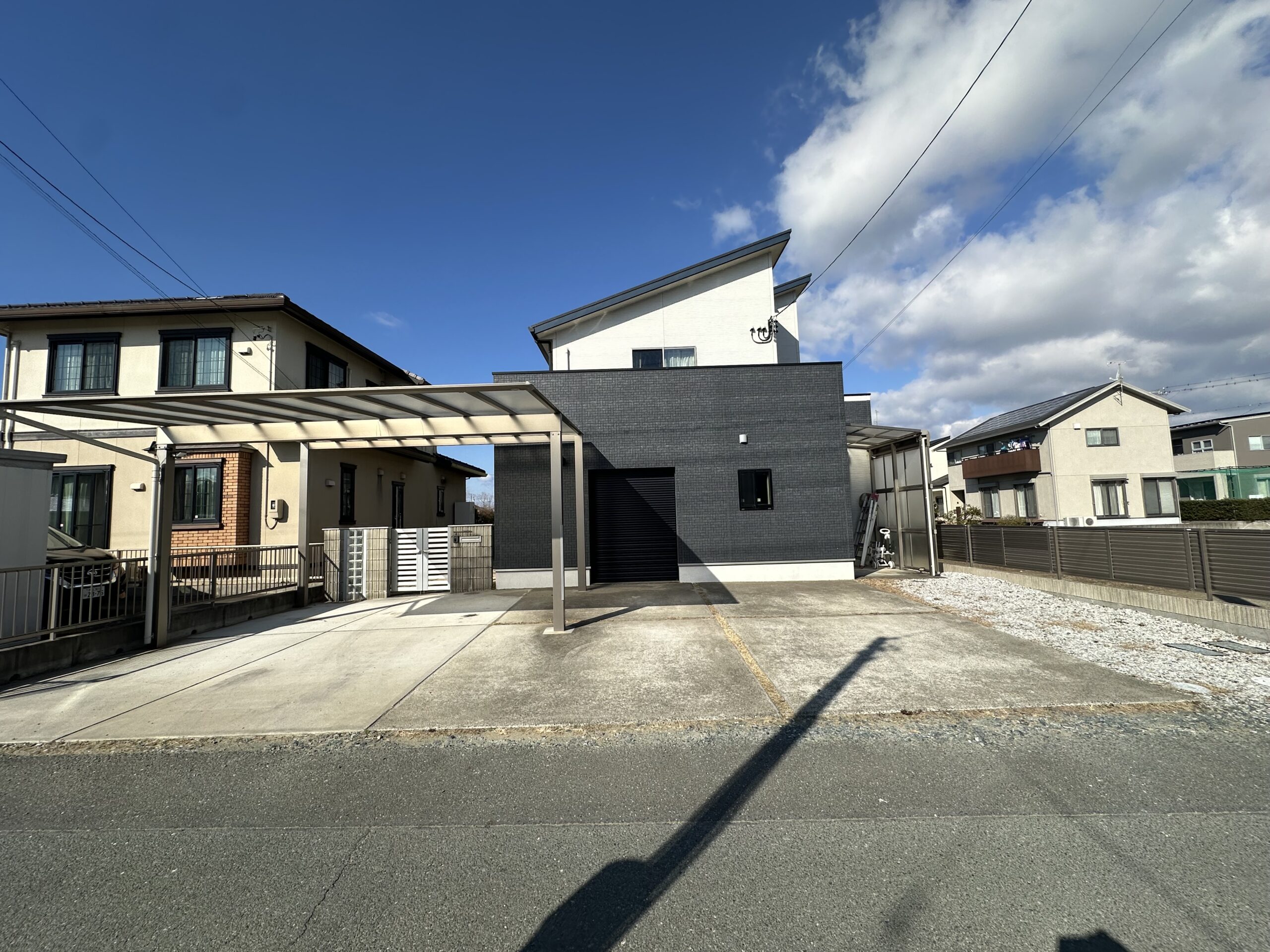 浜松市中央区新橋町中古中住宅